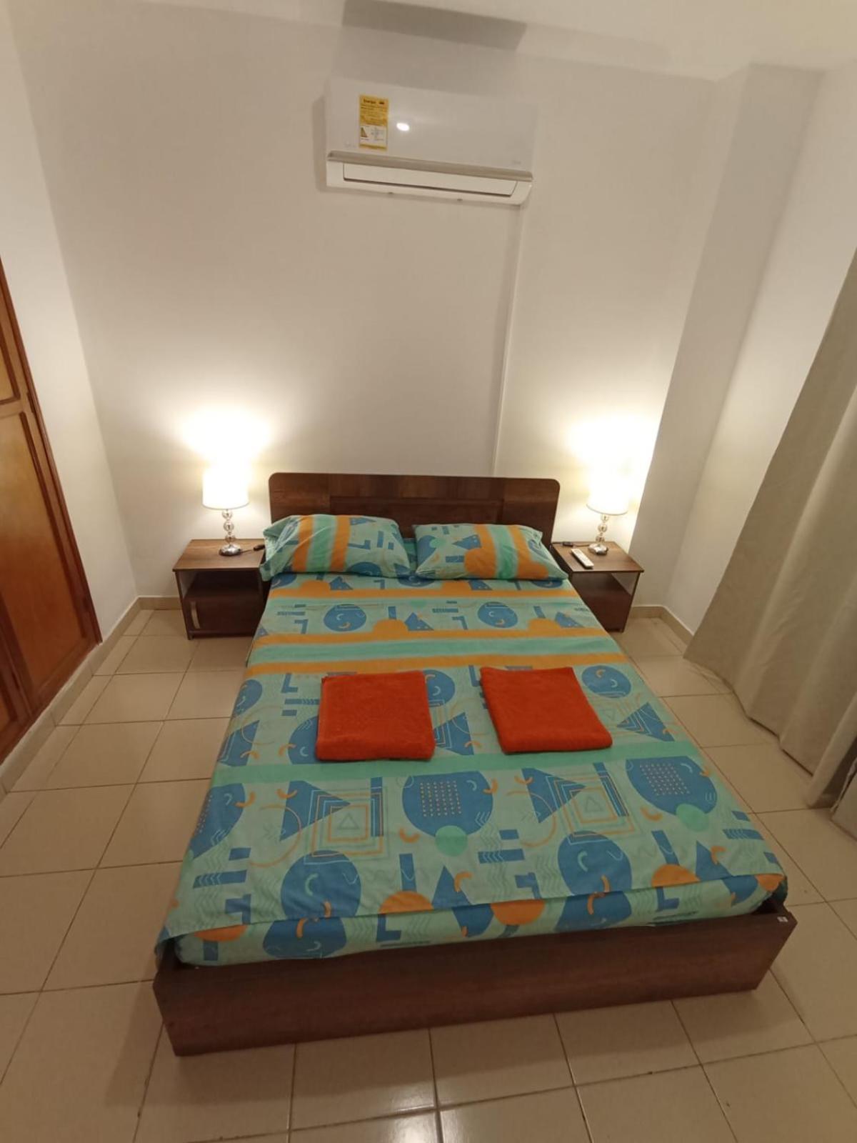 Apartamento Ana Санта Марта Екстериор снимка