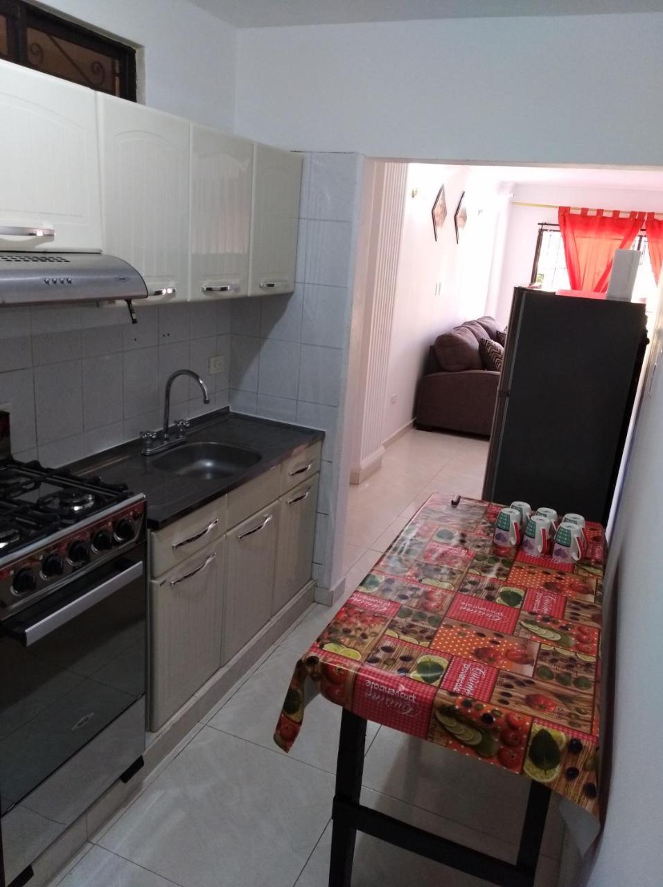 Apartamento Ana Санта Марта Екстериор снимка